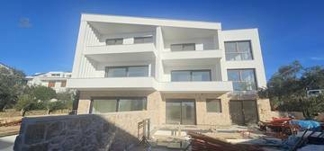 Moderne Maisonettewohnung mit schönem Meerblick