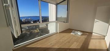 Thumbnail von Moderne Maisonettewohnung mit schönem Meerblick