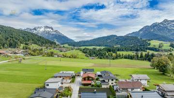 Thumbnail von Grundstück mit Baugenehmigung für Doppel- oder Mehrfamilienhaus