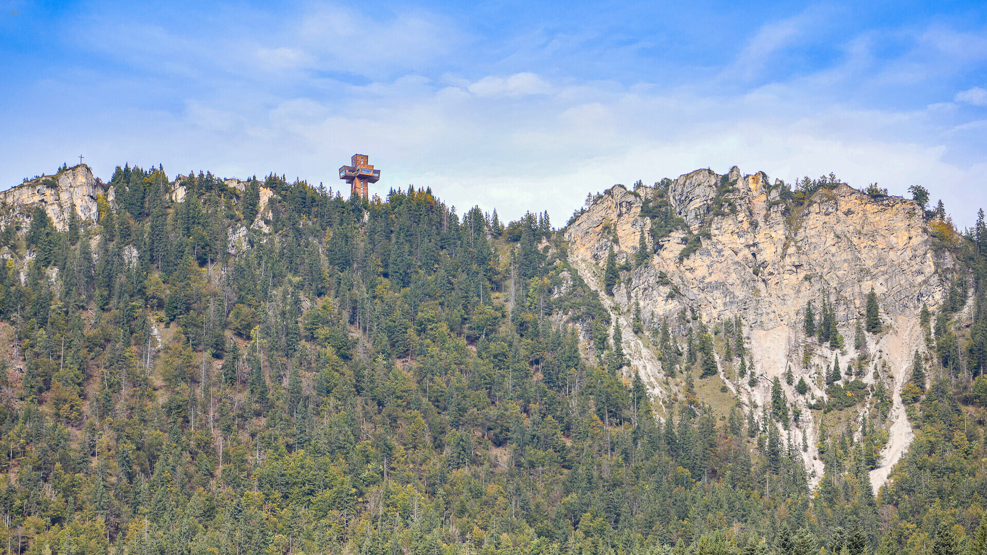 Thumbnail von Grundstück mit Baugenehmigung für Doppel- oder Mehrfamilienhaus
