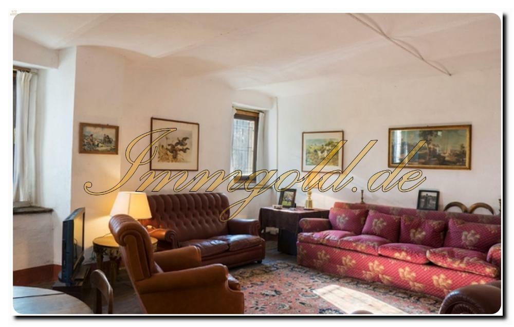 Thumbnail von Großes, vom Grün umgebenes Bauernhaus mit riesigem Grundstück in Murazzano