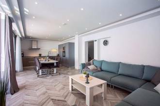 Thumbnail von Moderne Villa mit Infinity-Pool und Panorama-Meerblick, Region Omis