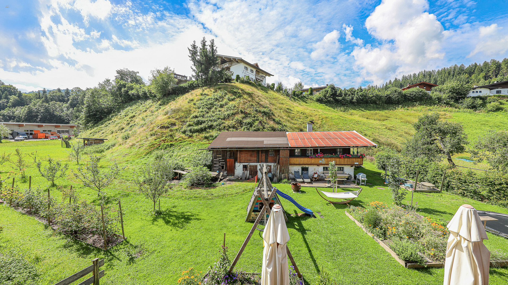 Thumbnail von Modernes & exklusives Einfamilienhaus in zentraler Lage