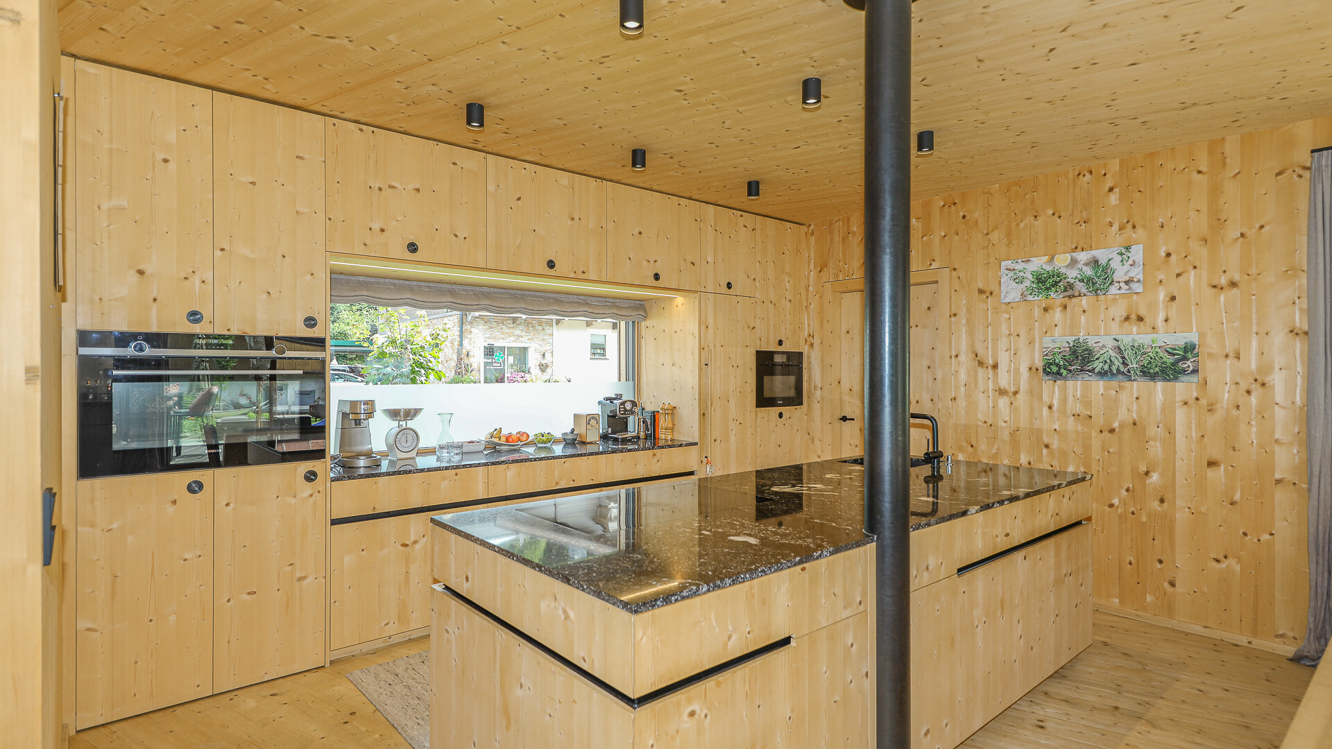 Thumbnail von Modernes & exklusives Einfamilienhaus in zentraler Lage