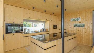 Thumbnail von Modernes & exklusives Einfamilienhaus in zentraler Lage