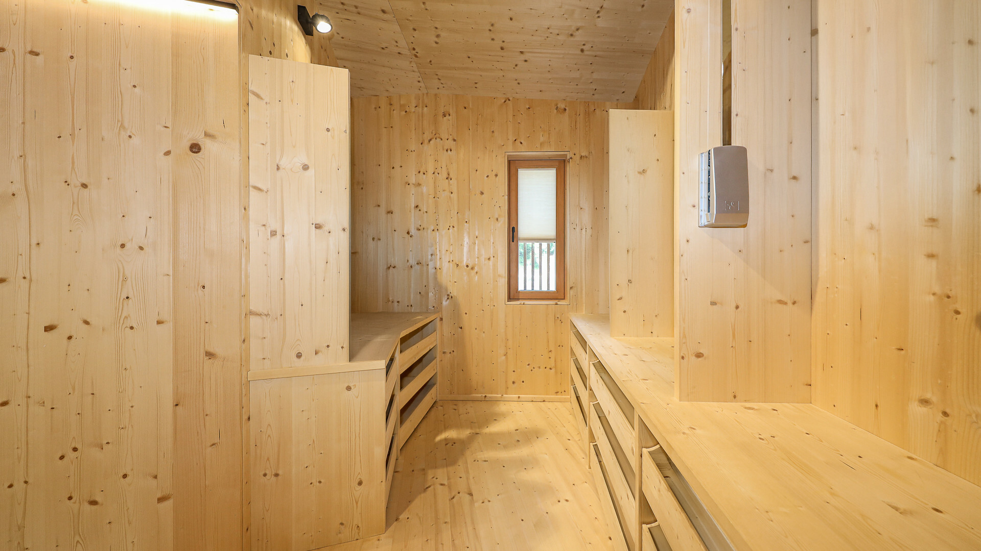 Thumbnail von Modernes & exklusives Einfamilienhaus in zentraler Lage