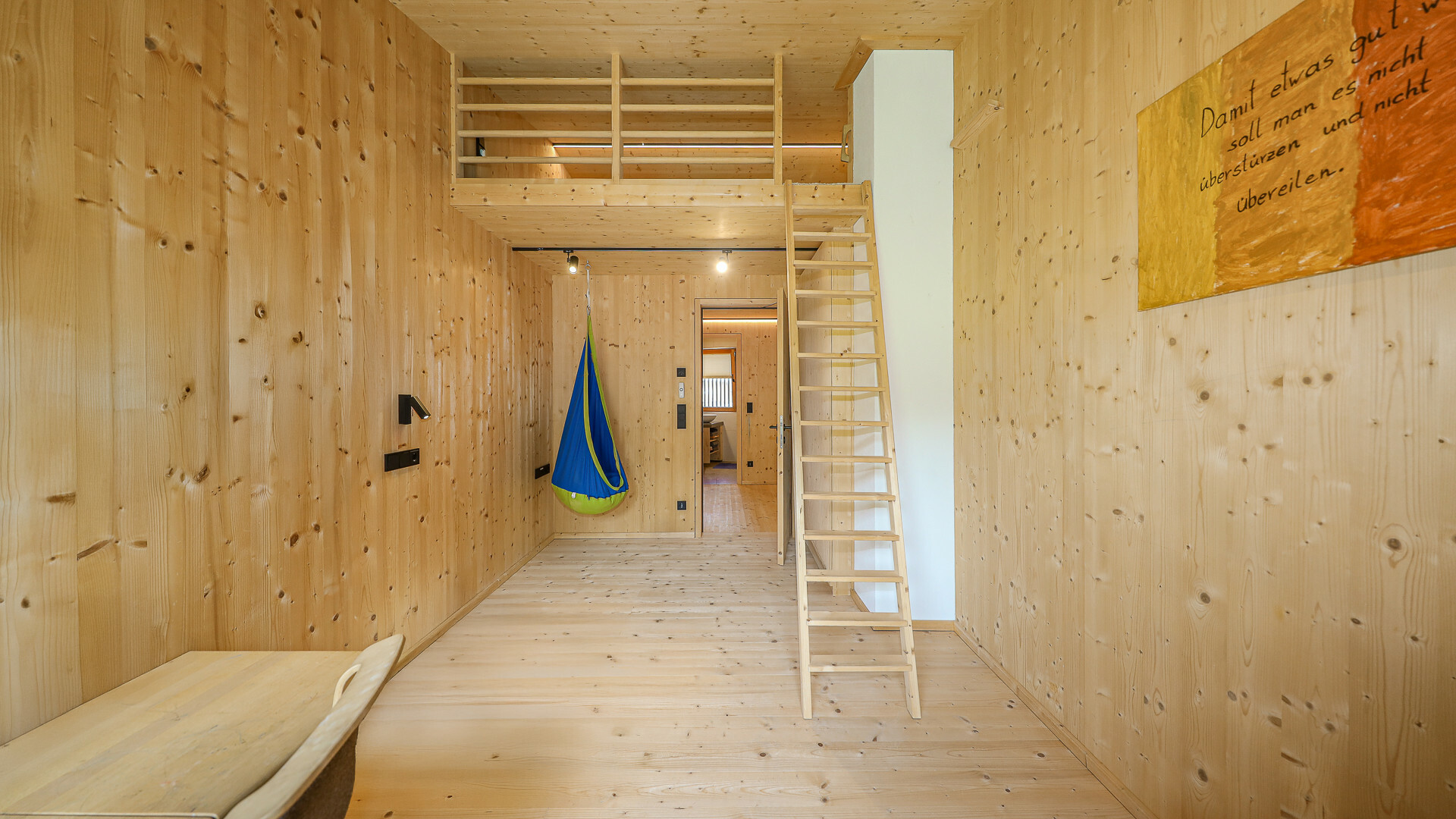 Thumbnail von Modernes & exklusives Einfamilienhaus in zentraler Lage