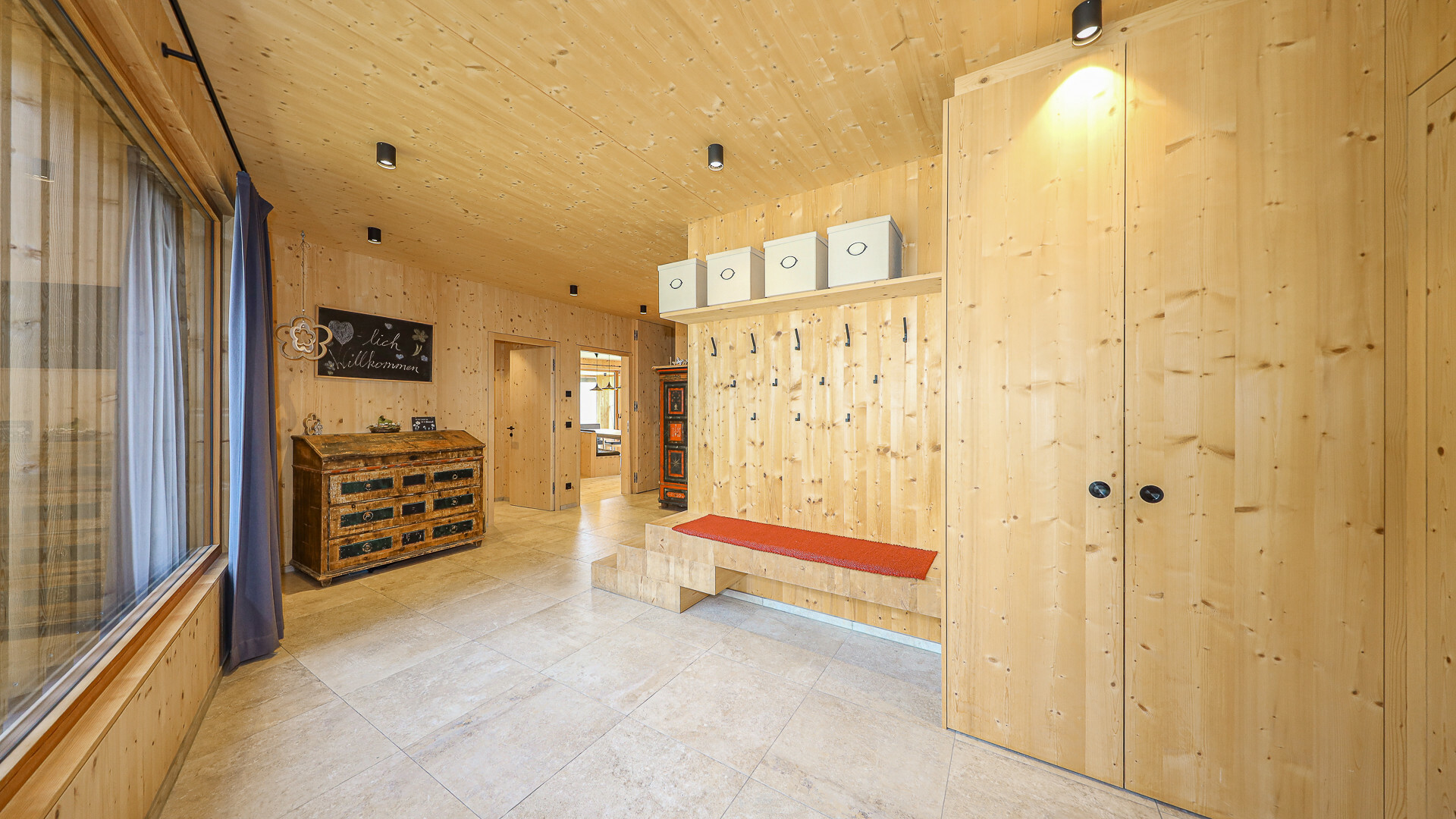 Thumbnail von Modernes & exklusives Einfamilienhaus in zentraler Lage