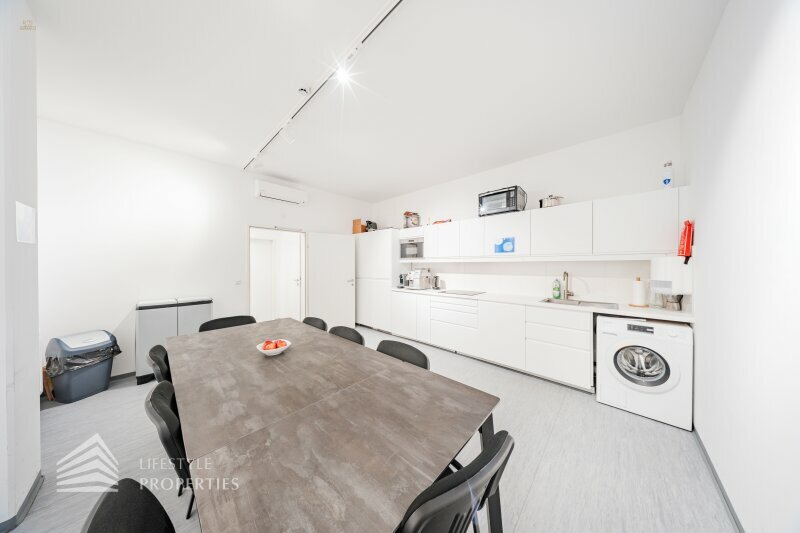 Thumbnail von Attraktives 10-Zimmer Büro/Praxis Nähe Enkplatz