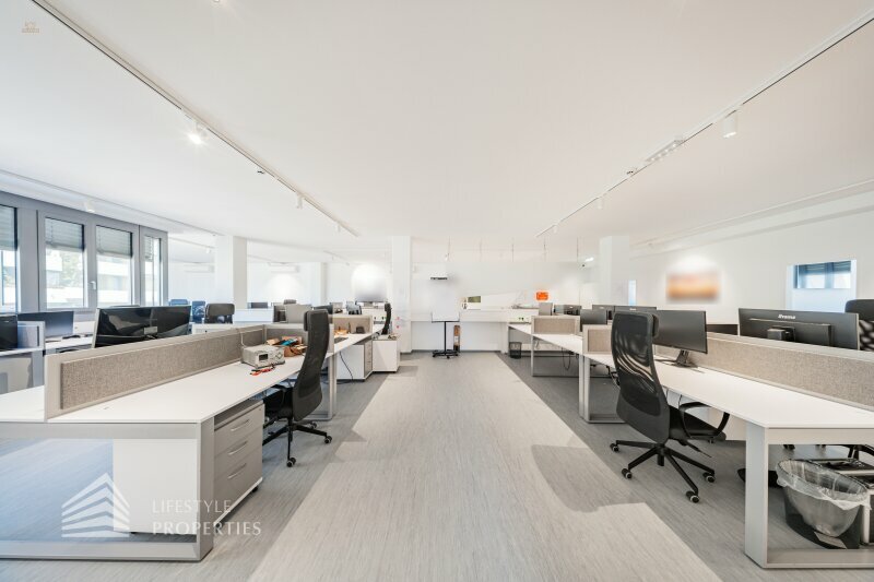 Thumbnail von Attraktives 10-Zimmer Büro/Praxis Nähe Enkplatz