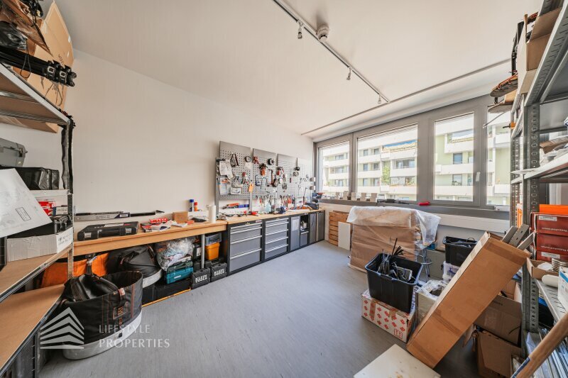 Thumbnail von Attraktives 10-Zimmer Büro/Praxis Nähe Enkplatz