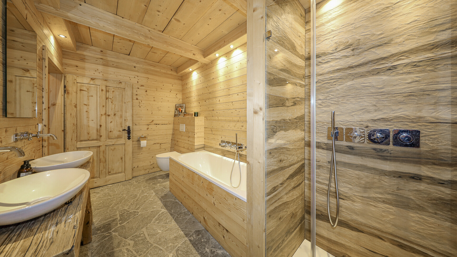 Thumbnail von Exklusives Bauernhaus mit Freizeitwohnsitz