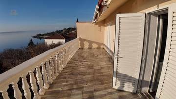 Thumbnail von Haus nahe dem Meeresufer