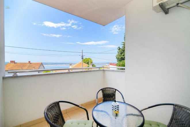 Erdgeschosswohnung mit Meerblick