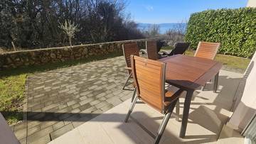 Thumbnail von Erdgeschosswohnung mit Garten und Blick auf das Meer