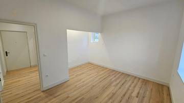 Thumbnail von Renovierte Wohnung in zentraler Lage mit schönem Blick auf das Meer