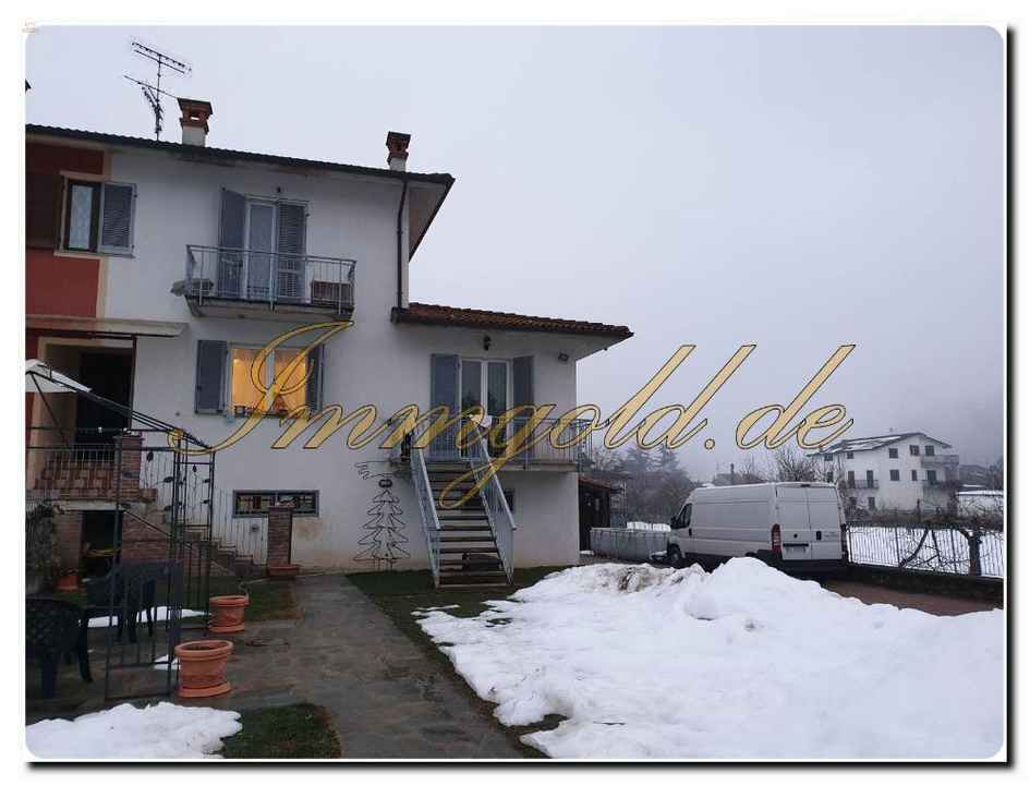 Immogold Italien Süd-Piemont, apartes Reihenhaus in Ceva