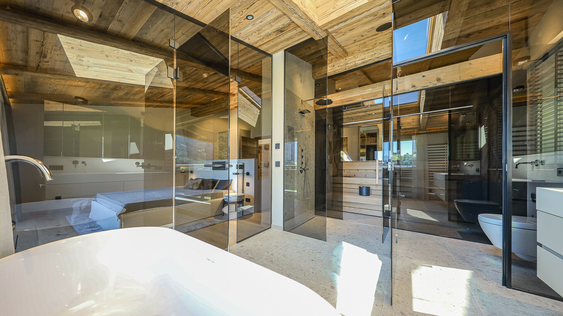 Thumbnail von Luxuspenthouse sonniger Toplage mit Panorama-Ausblick