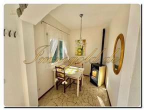 Thumbnail von Immogold Obere zwei Zimmer Wohnung mit Terrasse und super Seeblick