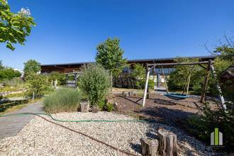 Thumbnail von Vielseitige Gewerbeimmobilie: Büro-, Werkstätten-, Lager- & Ausstellungshalle in OÖ!!