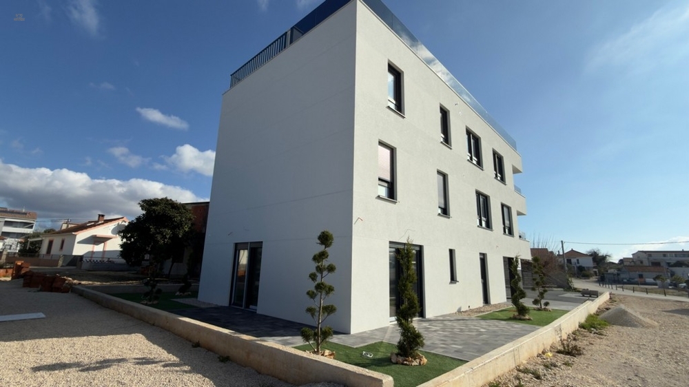 Thumbnail von Moderne Neubauwohnungen mit Garage am Meer