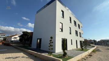 Thumbnail von Moderne Neubauwohnungen mit Garage am Meer