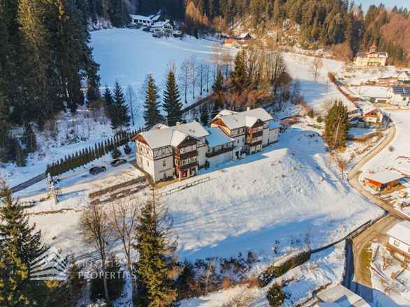 Historisches Hotel mit Restaurant & großzügigem Privatbereich – im Erholungsgebiet Semmering