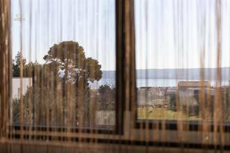 Thumbnail von Moderne Villa mit Pool und Meerblick