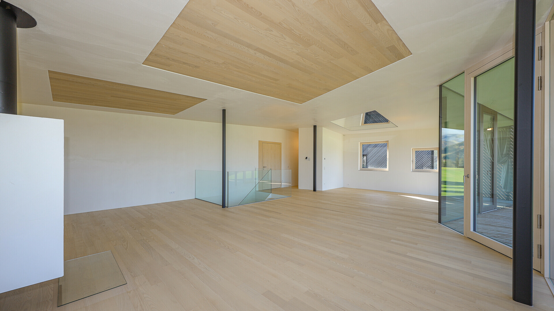 Thumbnail von Architektenvilla mit Pool und unverbaubarer Aussicht