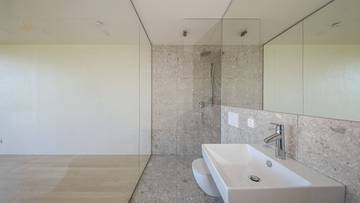 Thumbnail von Architektenvilla mit Pool und unverbaubarer Aussicht