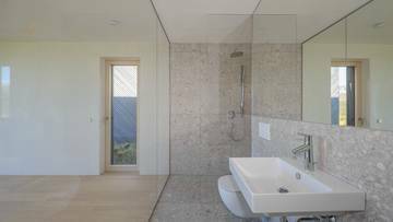 Thumbnail von Architektenvilla mit Pool und unverbaubarer Aussicht