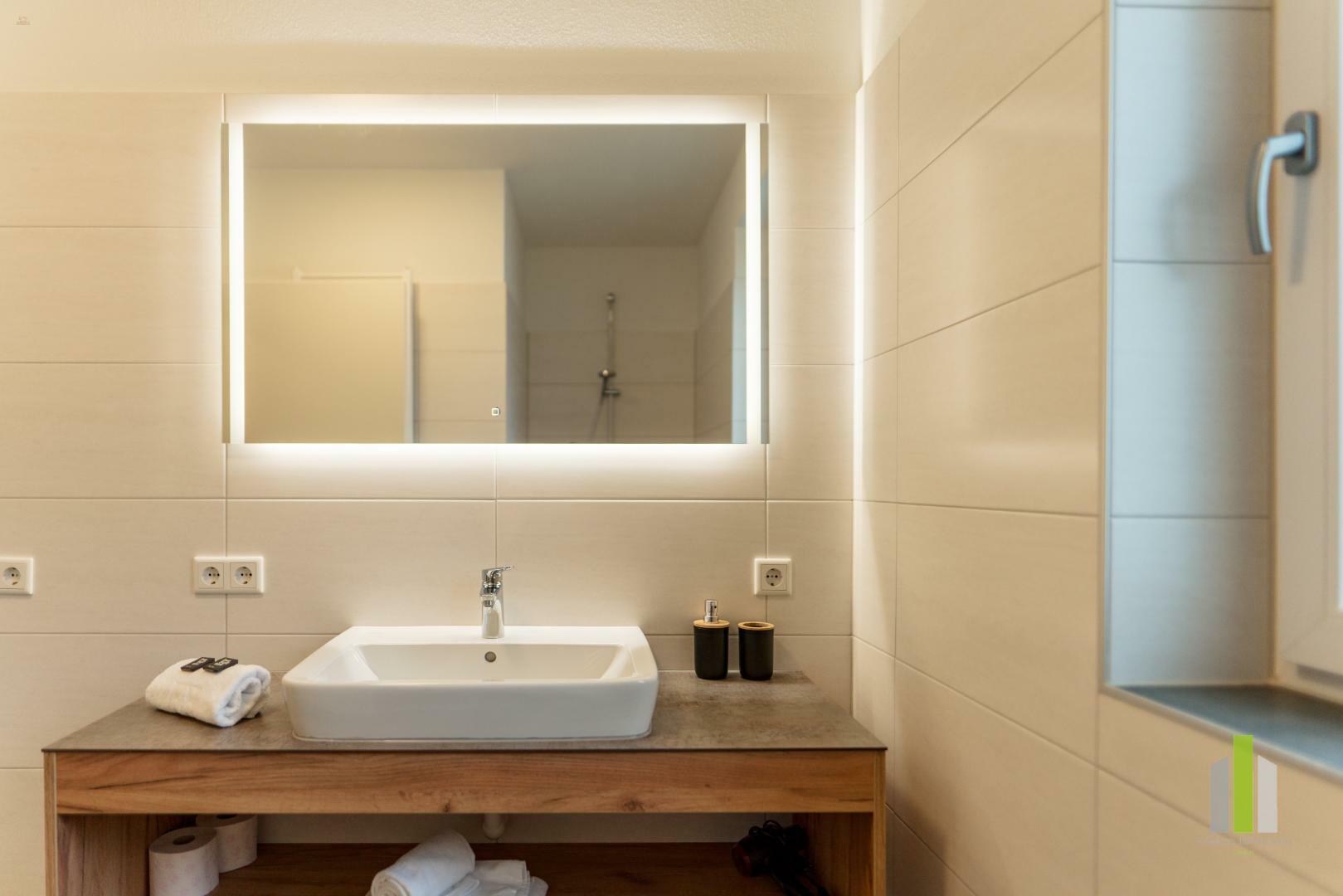 Thumbnail von INVESTMENT in 3 möblierten Einheiten- sofort übernehmen