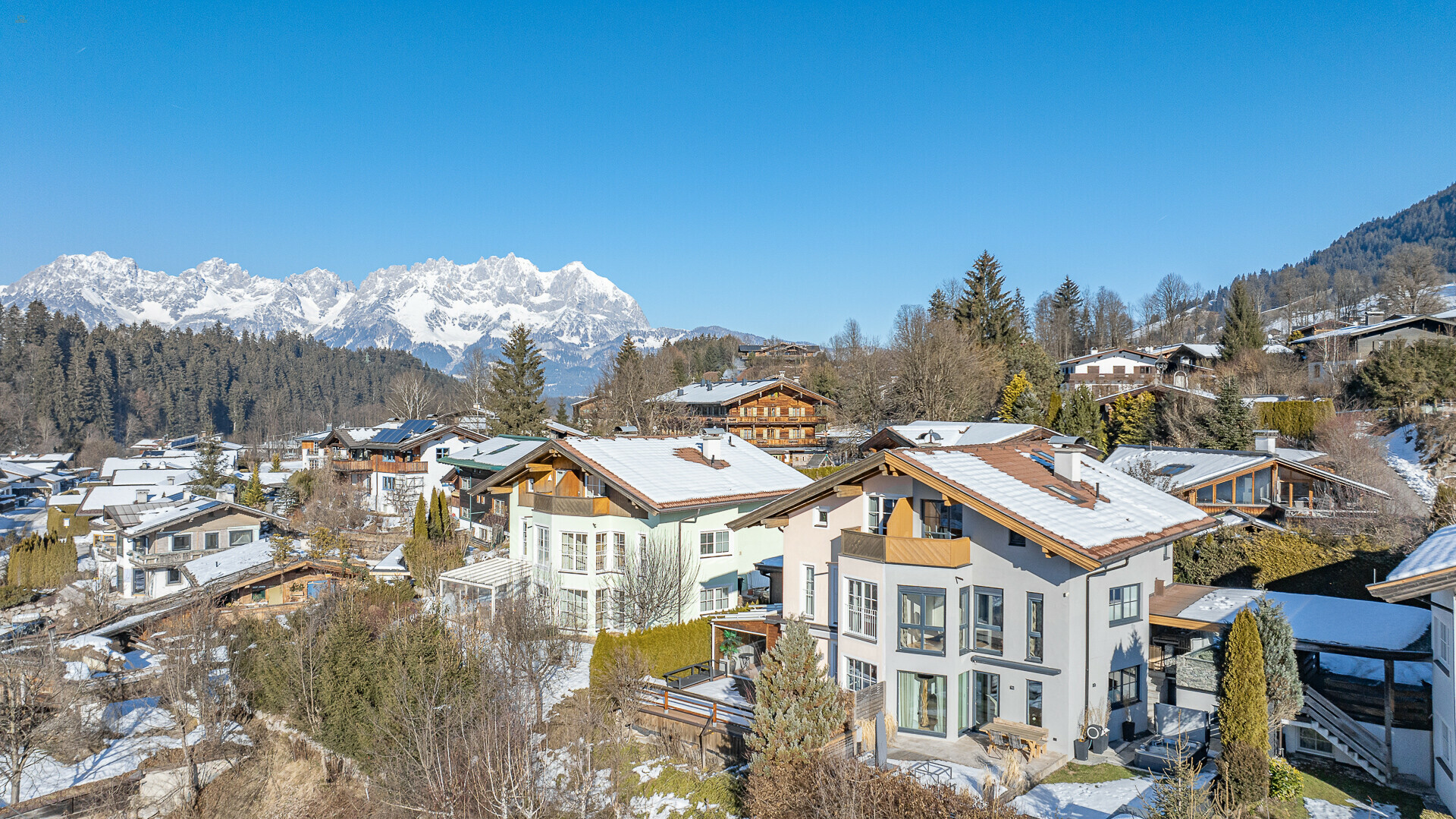 Thumbnail von Exklusives Haus in sonniger Lage am Fuße des Kitzbüheler Horns