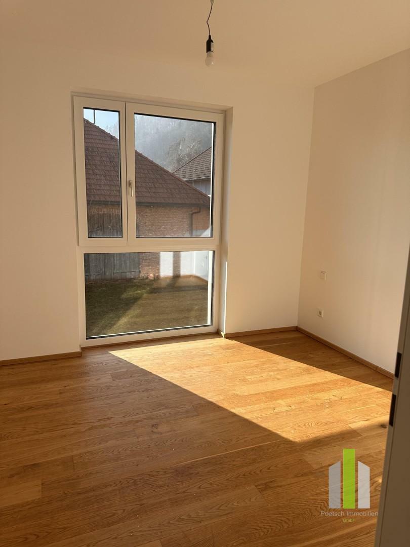 Thumbnail von Lichtdurchflutete 4-Zimmer-Terrassenwohnung mit Blick ins Grüne