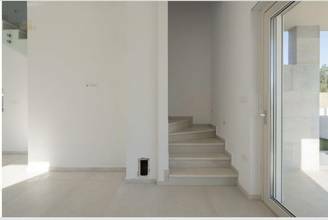 Thumbnail von Neue Villa mit Meerblick