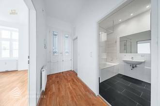 Thumbnail von Ruhiger Innenhofblick trifft Citynähe – stilvolle 2 Zimmer Altbauwohnung im 3. Liftstock