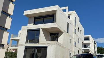 Modernes Neubau-Appartement nahe dem Meer