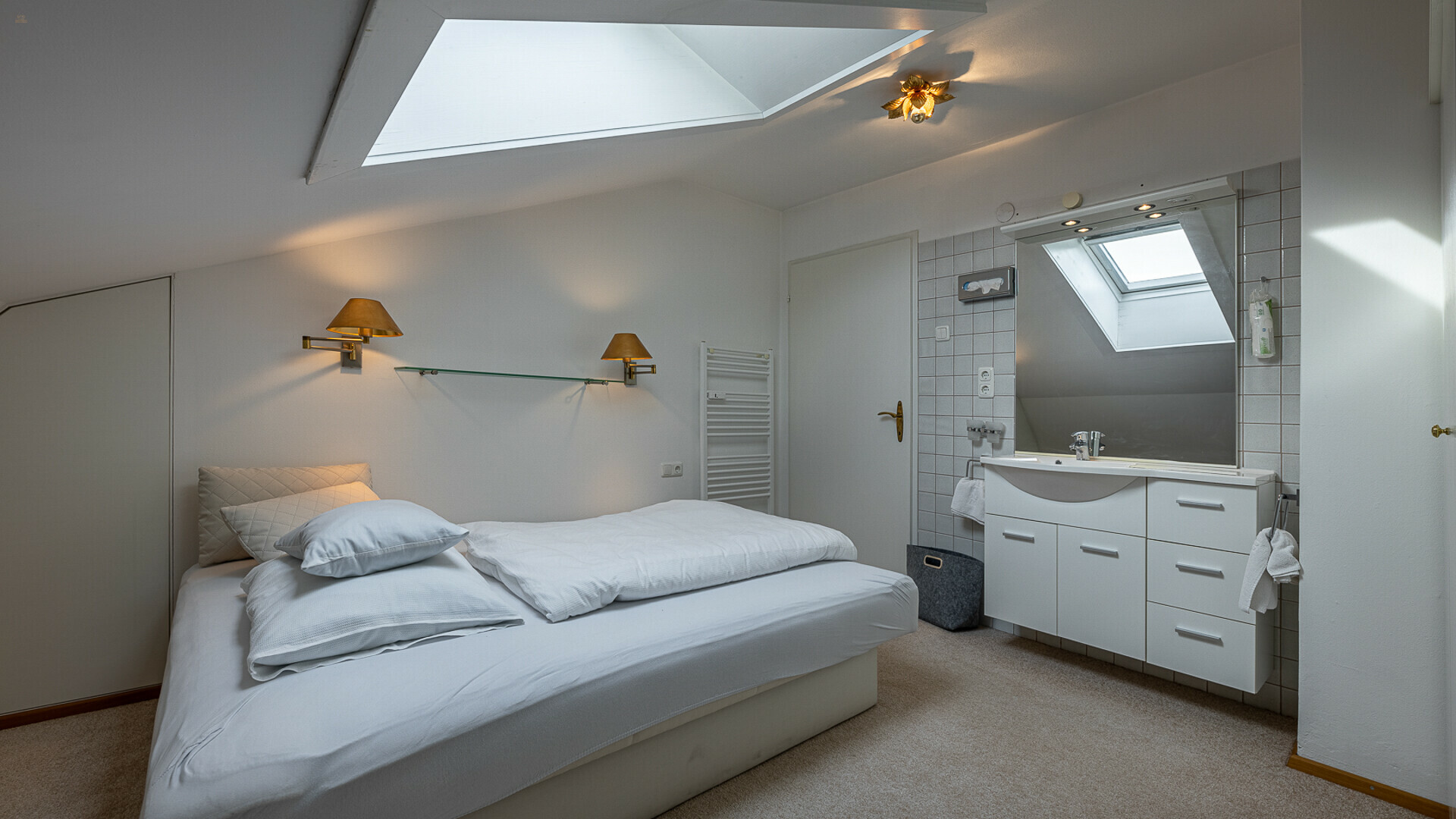 Thumbnail von Domizil mit Potenzial in zentrumsnaher Ruhelage - Ski Out