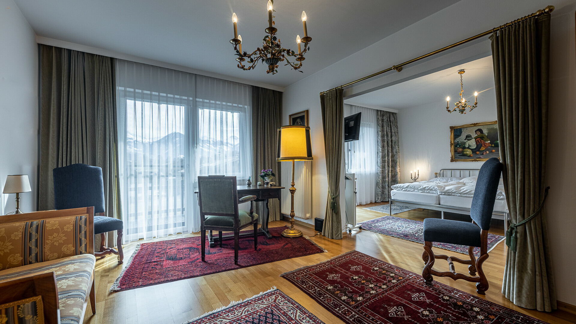 Thumbnail von Domizil mit Potenzial in zentrumsnaher Ruhelage - Ski Out