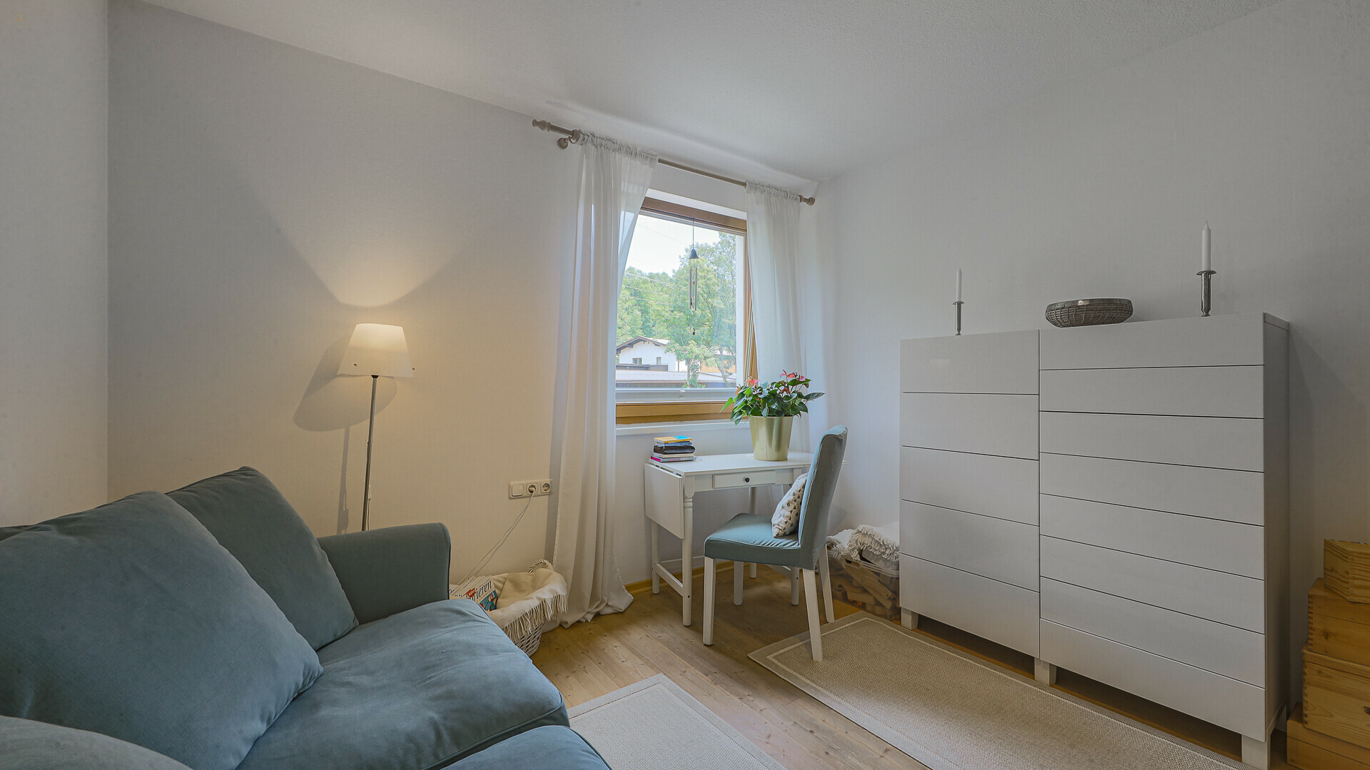 Thumbnail von Großzügige Wohnung in zentrumsnaher Ruhelage