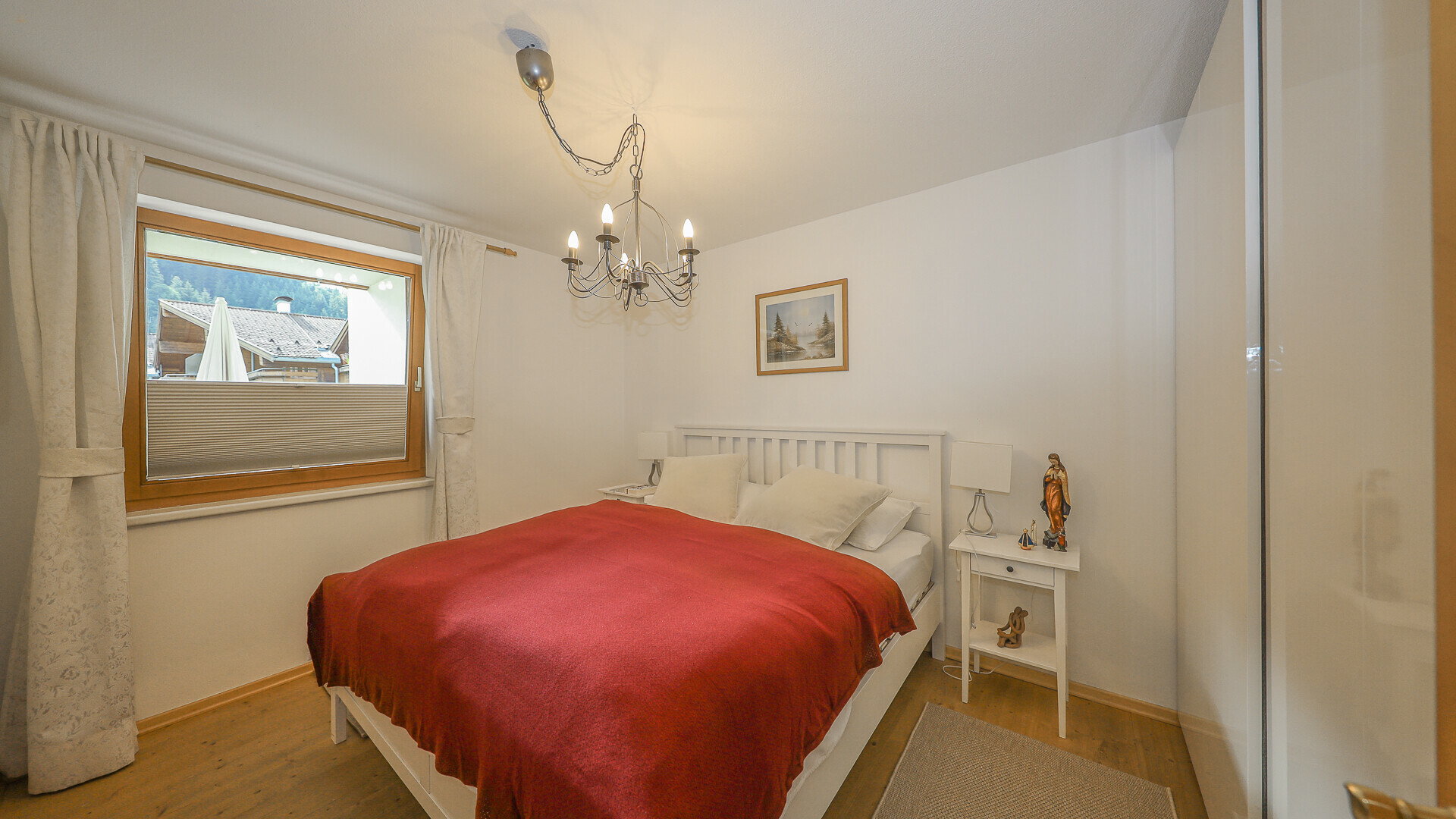 Thumbnail von Großzügige Wohnung in zentrumsnaher Ruhelage