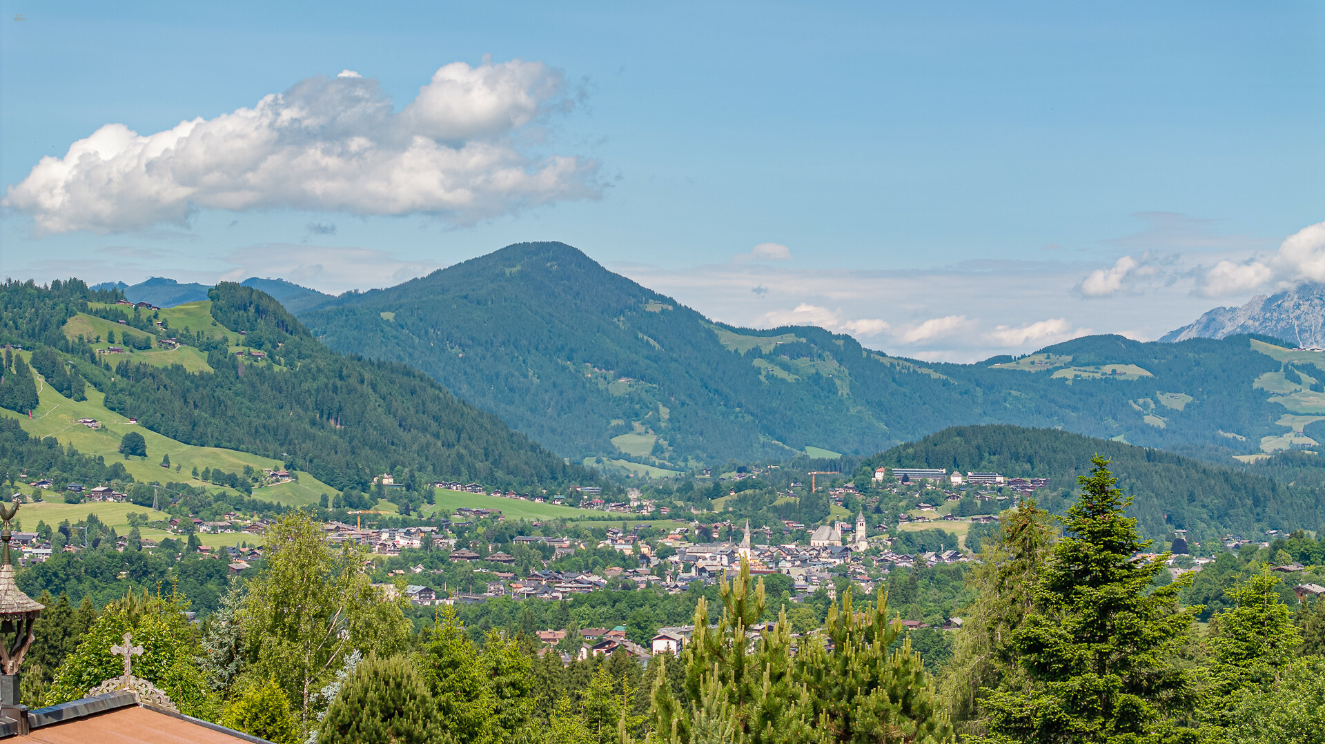 Thumbnail von Baugrundstück in prominenter Toplage auf der Bichlalm