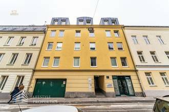 Thumbnail von Place de stationnement en garage dans le meilleur emplacement du 18e arrondissement de Vienne