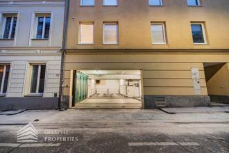 Thumbnail von Place de stationnement en garage dans le meilleur emplacement du 18e arrondissement de Vienne