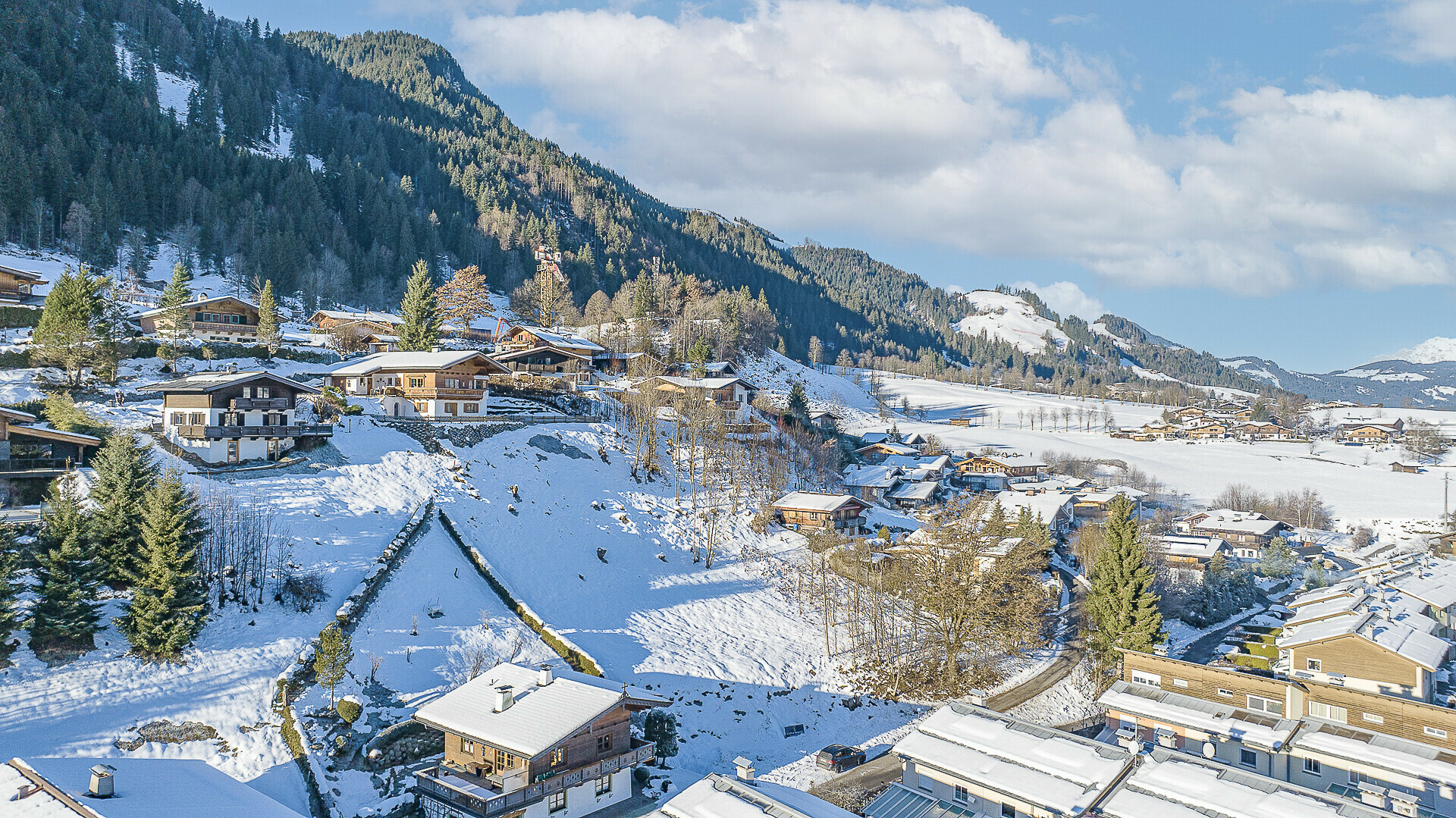 Thumbnail von Großzügiges Grundstück mit traumhaftem Ausblick