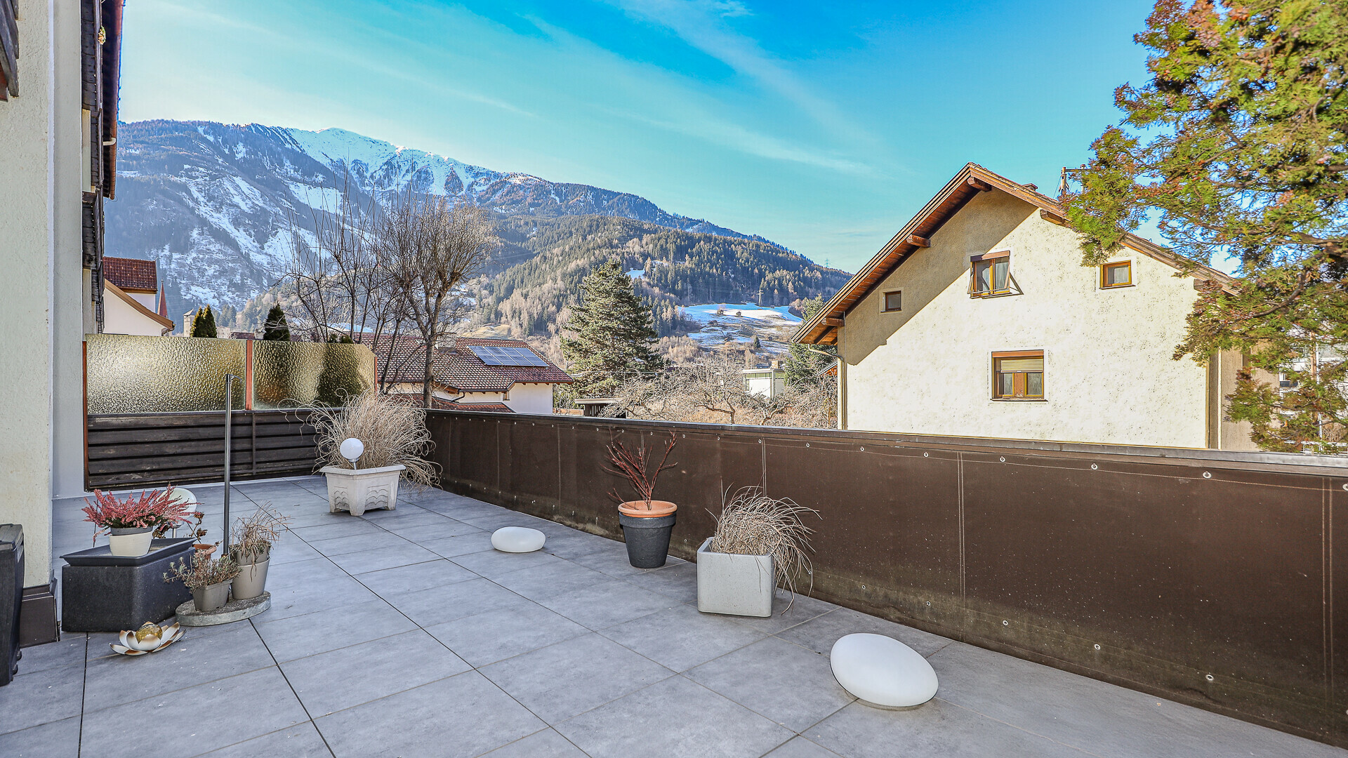 Thumbnail von 4-Zimmerwohnung in zentraler Ruhelage mit schönem Ausblick