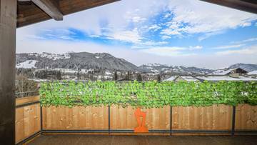 Thumbnail von Dachgeschosswohnung im Zentrum mit Panorama-Ausblick