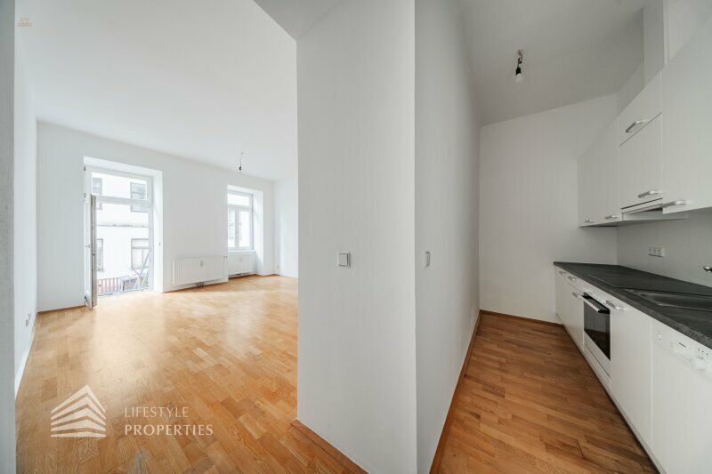 Thumbnail von Charmante 2-Zimmer-Altbauwohnung mit idyllischem Eigengarten – urbanes Wohnen mit Rückzugsqualität