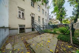 Thumbnail von Charmante 2-Zimmer-Altbauwohnung mit idyllischem Eigengarten – urbanes Wohnen mit Rückzugsqualität