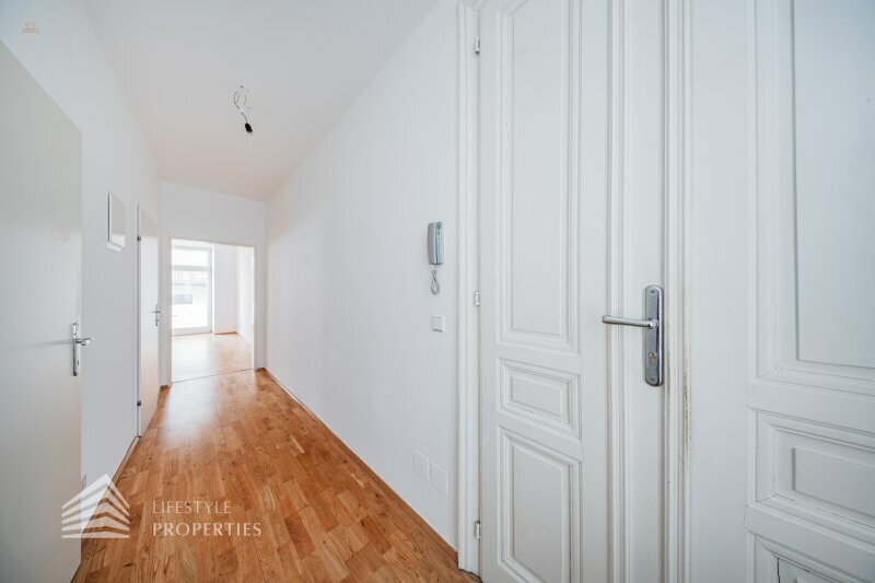 Thumbnail von Helle 2-Zimmer Gartenwohnung mit bester Anbindung zum Stephansplatz